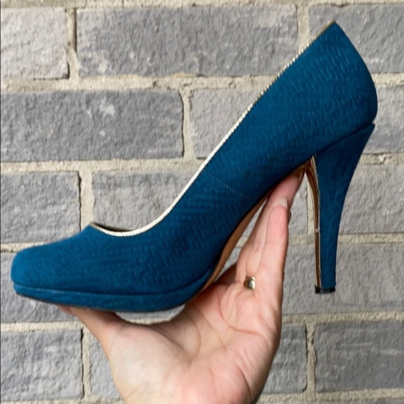 SPRING Teal and gold pinup heels - Picture 7 of 15